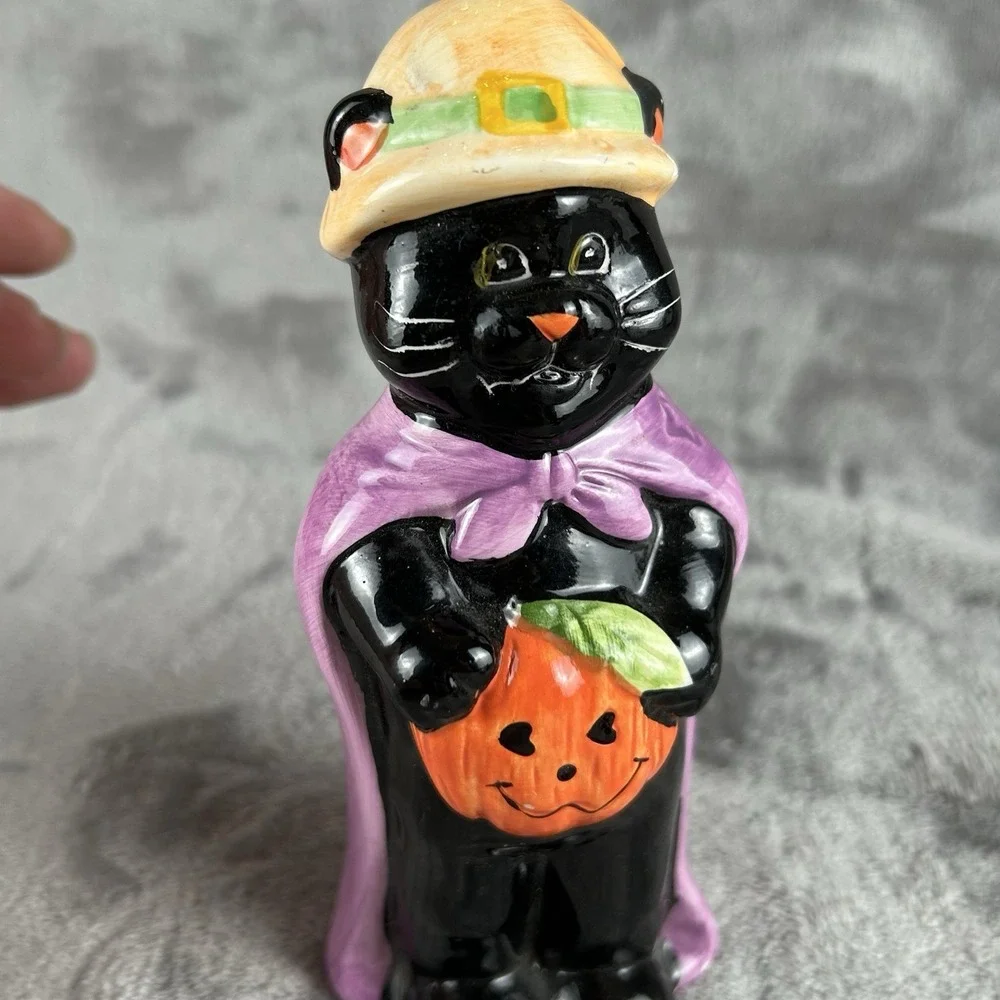 Vintage Ceramic Halloween Figurine Black Cat Dressed As‎ Witch W/ Jack O Lantern